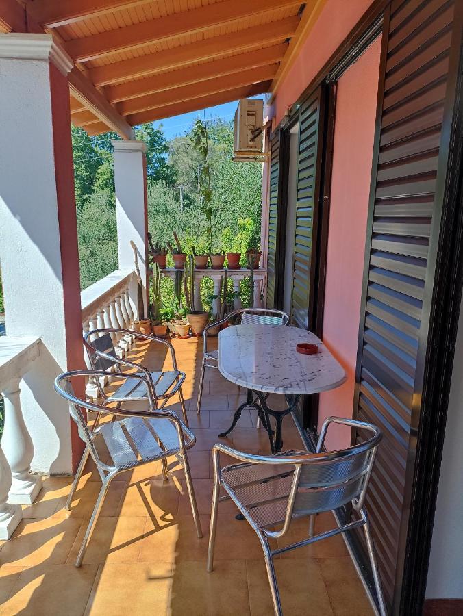 Iren Holiday Apartment イプソス エクステリア 写真
